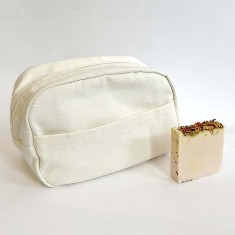 Necessaire y jabón artesanal